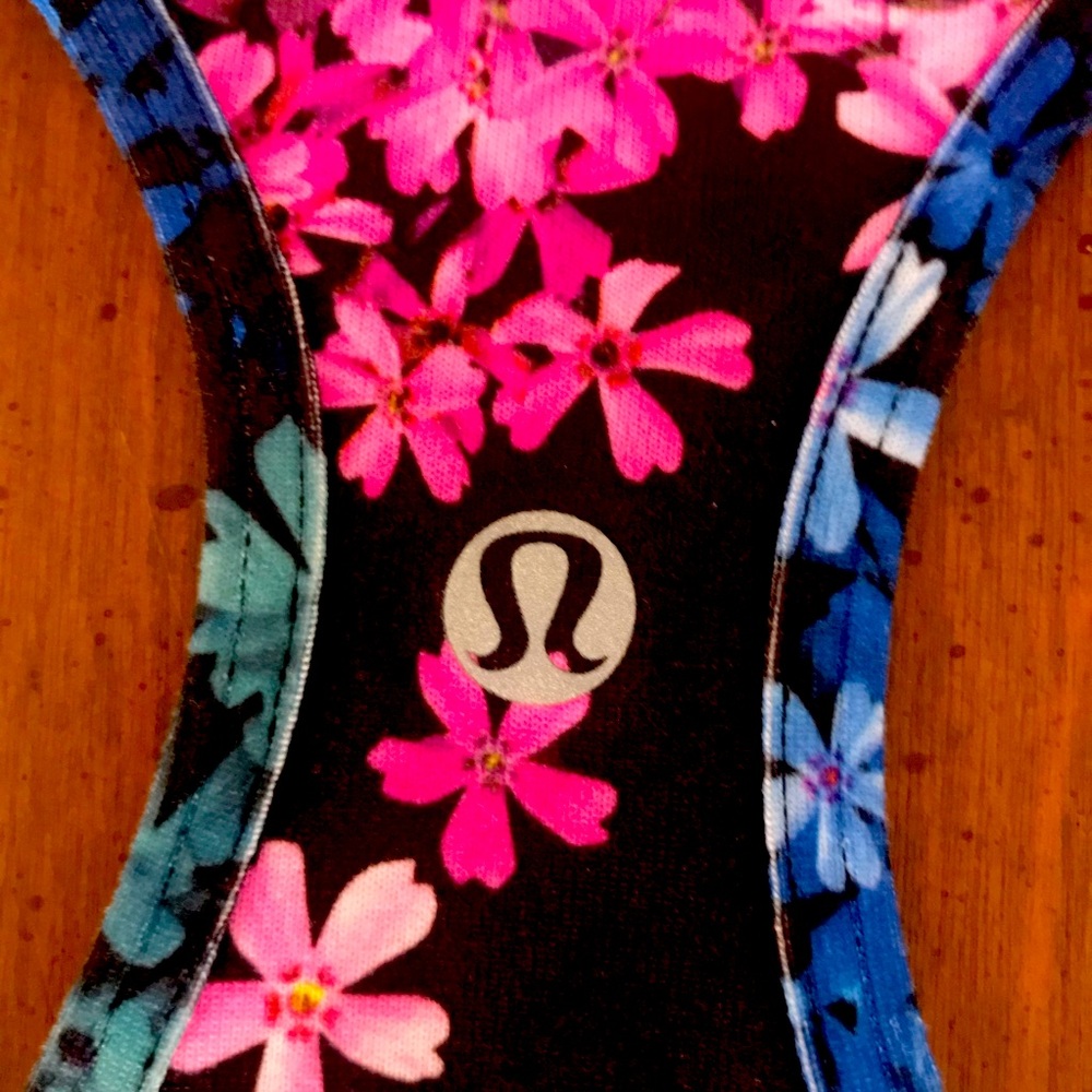 Lululemon Floral Racerback Tank- See Measurements‎ - Picture 7 of 7